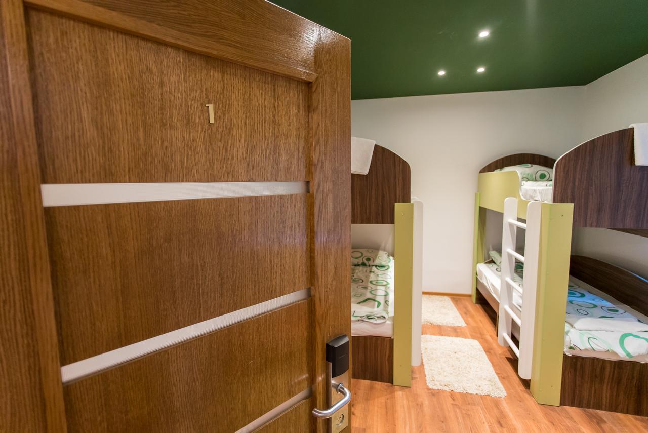 Green Hostel Сфинту-Ґеорґе Екстер'єр фото