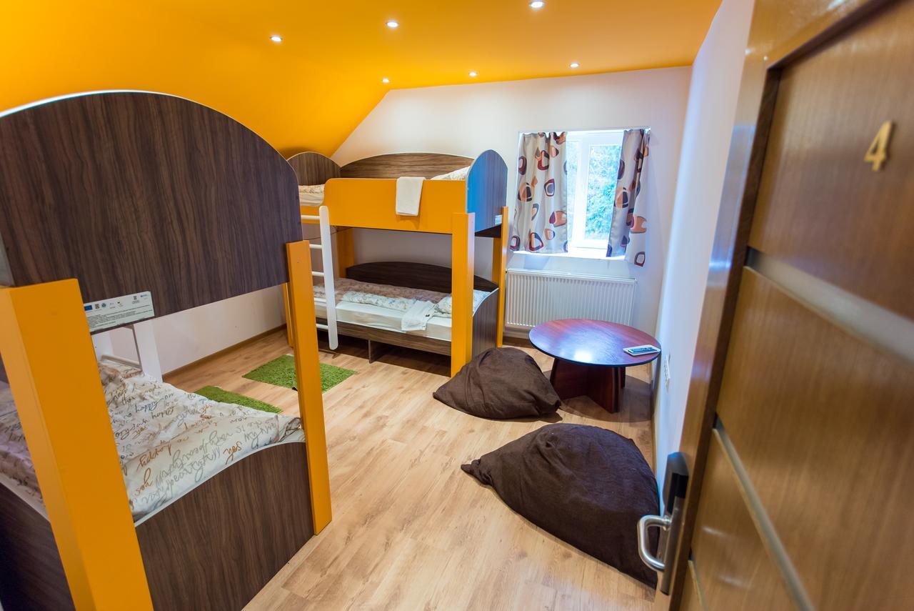 Green Hostel Сфинту-Ґеорґе Екстер'єр фото