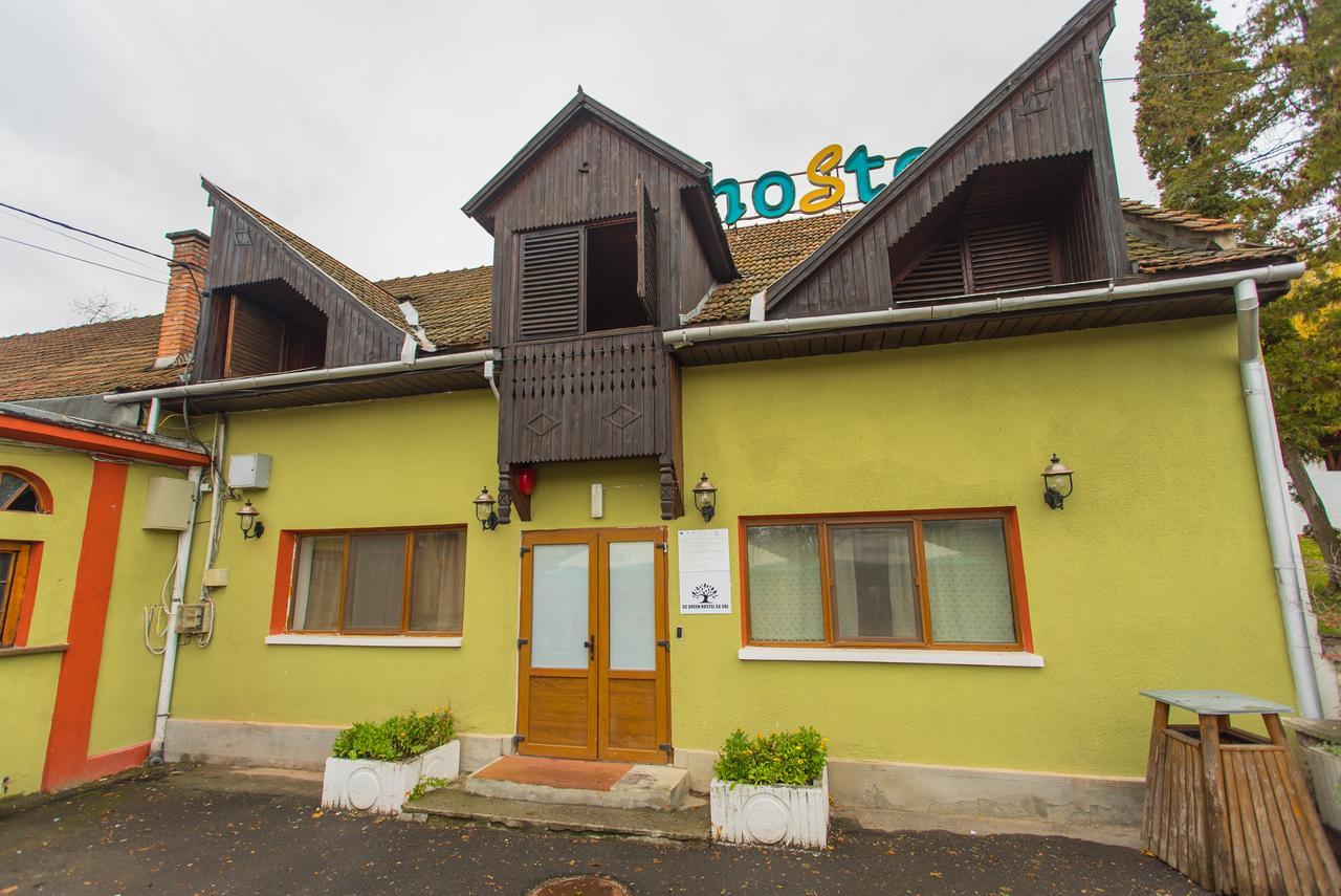 Green Hostel Сфинту-Ґеорґе Екстер'єр фото