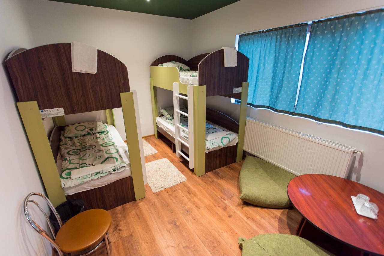 Green Hostel Сфинту-Ґеорґе Екстер'єр фото