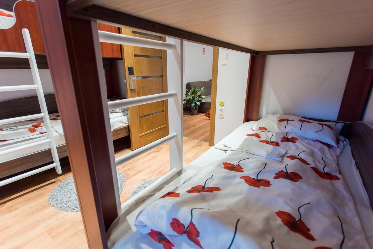 Green Hostel Сфинту-Ґеорґе Екстер'єр фото